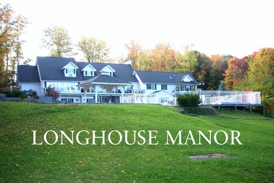 Longhouse Manor B+B