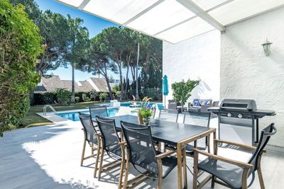 Villa Marina Properties S.L.