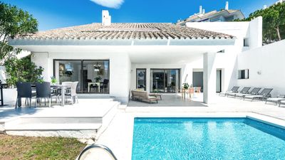 Villa Marina Properties S.L.