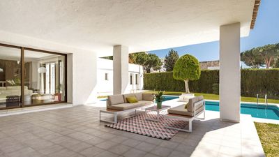 Villa Marina Properties S.L.