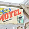 Mid-Trail Motel