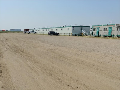 Kindersley Open Camp Lodge