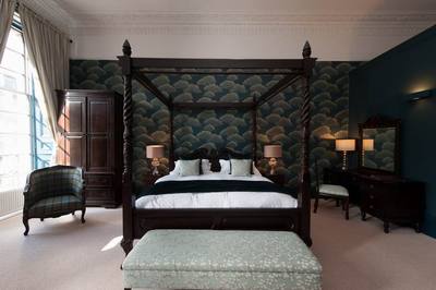 Georgian Suite Advanced Purchase inc Break Our Web Only