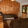17: Queen & Twin Beds, Private bath, Lake Standard