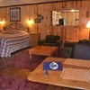 Deluxe King-Daisy Motel-1 mile from resort 