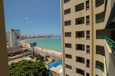 Deluxe Suite With City View No reembolsable