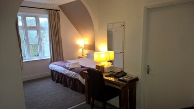 Large Double / Twin Room - Room Only