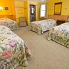 2 Full Size Beds & 2 Twin Beds (2nd & 3rd Floors)