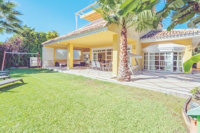 Andalucian Villa ‘Citrine’  Standard Rate