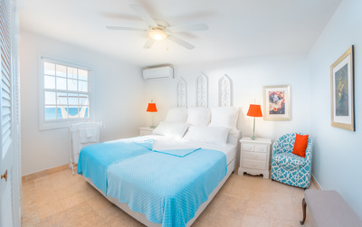 OCEAN FRONT VILLA - SIMON'S HOUSE