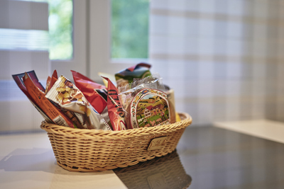 Flex: Deluxe 2-room Suite a)