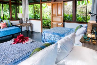 6 - Love (Ocean View)(1 Person Only) (Green Season)