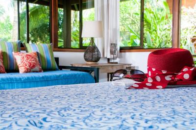 6 - Love (Ocean View)(1 Person Only) (Green Season)