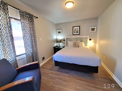 Signature Family Suite-2 Queen Bedrooms +Futon + Full Kitchen