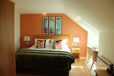 Superior Double Seaview - Standard Rate