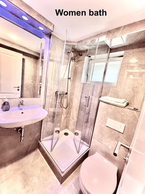 Student Double Shared Bath - Flex