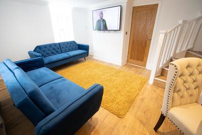 Cottage Violet Standard