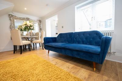 Cottage Violet Standard