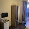 Single Room En~Suite Standard