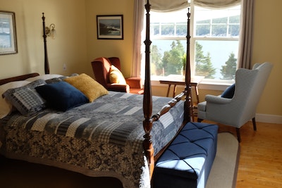 Superior Oceanview Room with Soaking Tub