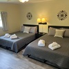 2 Queen Beds with Futon on 1st Floor - Room Only