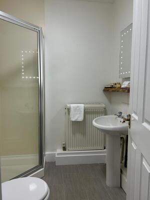 Double En-Suite - Wildbrook view (Room 3) Standard