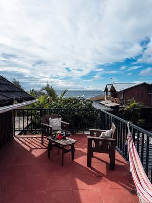 NUI TORU habitación y desayuno con vista al mar NGAHU