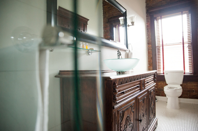 The Hildreth Room - Queen Standard