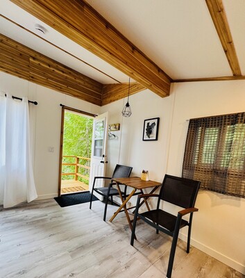 Cedar Cabin  Standard