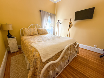 Beach Guestroom Standard