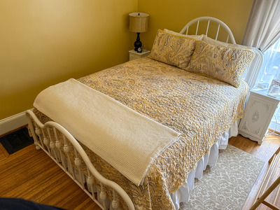 Beach Guestroom Standard